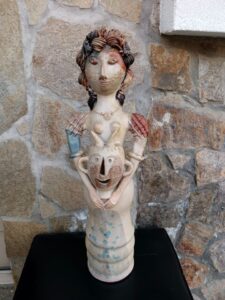 régiség és dísztárgy, Régiségkereskedő Esztergom